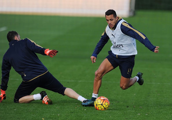 Thêm cầu thủ muốn cùng Sanchez rời Arsenal ảnh 1 Them cau thu muon cung Sanchez roi Arsenal anh 1