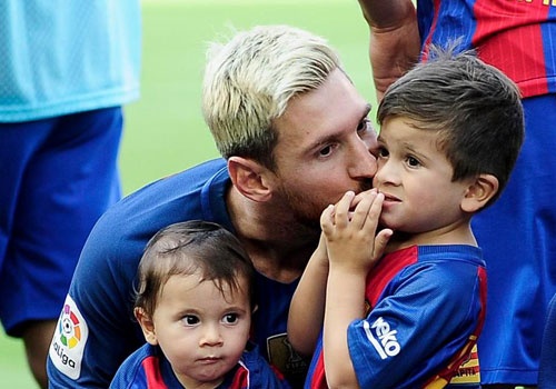 Messi tiet lo bi mat thu vi ve con trai Thiago hinh anh