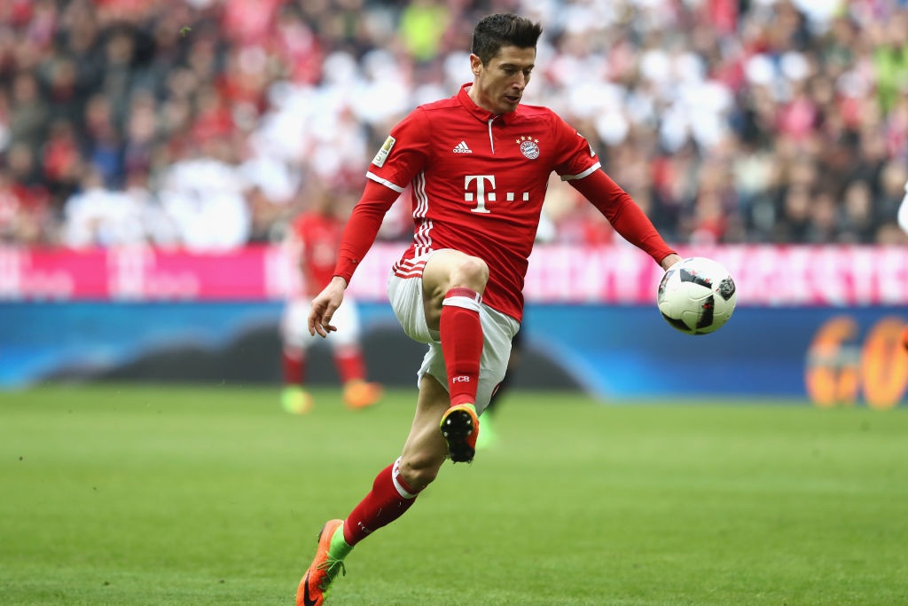 Ronaldo sa sut nghiem trong o Champions League anh 3