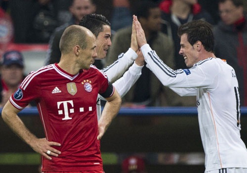 Tu ket Champions League: Bayern gap Real, Juve dung do Barca hinh anh