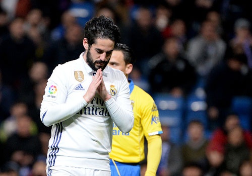 Isco met moi va mat kien nhan o Real Madrid hinh anh