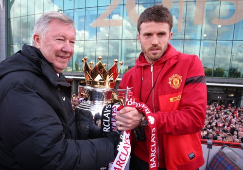 Sir Alex dan dat MU them lan nua vao he 2017 hinh anh