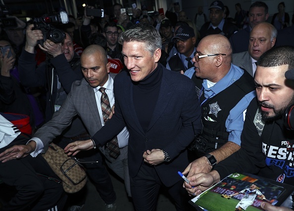 Schweinsteiger được chào đón như người hùng ảnh 8 Schweinsteiger duoc chao don nhu nguoi hung anh 8