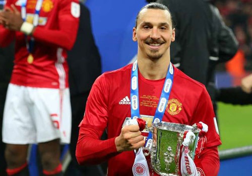 Ibrahimovic khong bi chi trich neu roi MU hinh anh