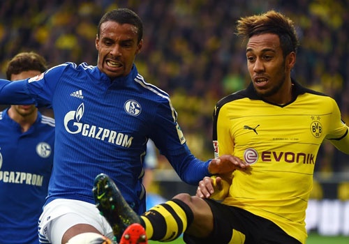 Tran dau bat phan thang bai giua Dortmund va Schalke hinh anh