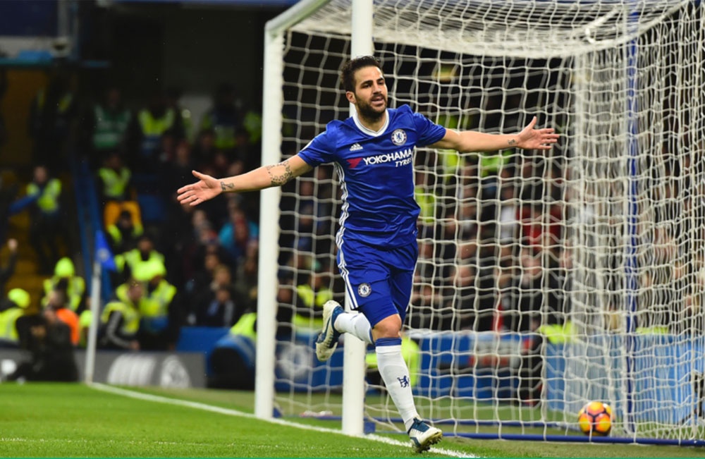 Carrick vao doi hinh hay nhat vong 30 anh 10