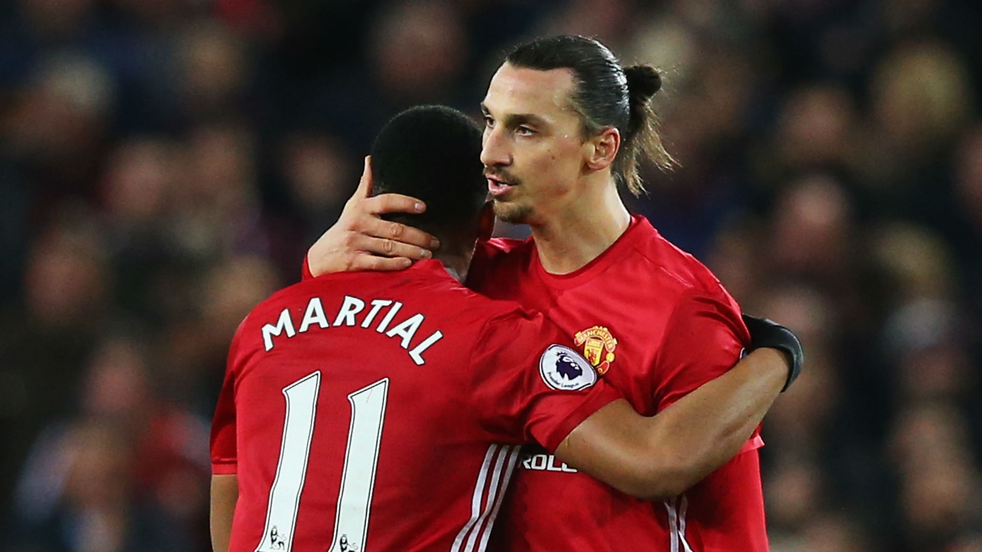 Ibrahimovic khiến tiền đạo trẻ MU xấu hổ ảnh 1 Ibrahimovic khien tien dao tre MU xau ho anh 1