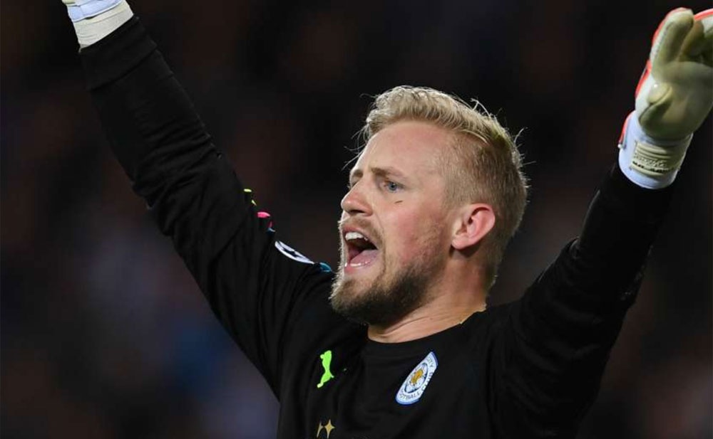 Doi hinh hay nhat vong 31 Premier League anh 2