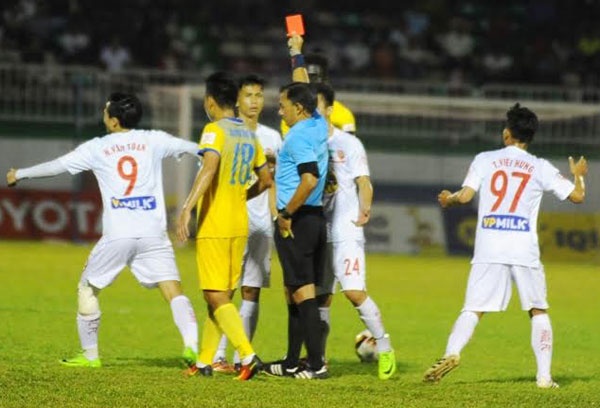 CLB HAGL thua 2-3 truoc CLB Thanh Hoa anh 1