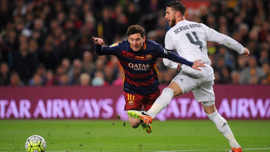 Ramos tuc gian vi Messi choi ban anh 1