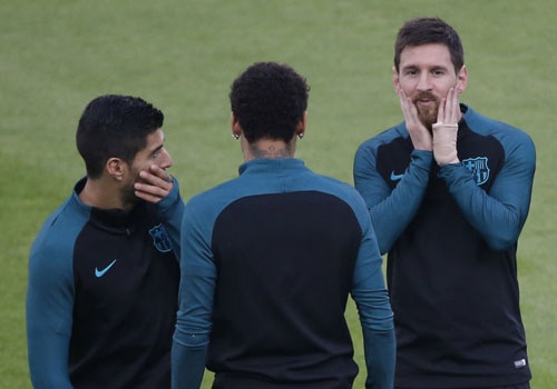 Barca vui ve da bong ma truoc tran gap Juve hinh anh