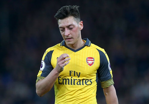 Arsenal thua Crystal Palace 0-3, hut hoi trong cuoc dua top 4 hinh anh