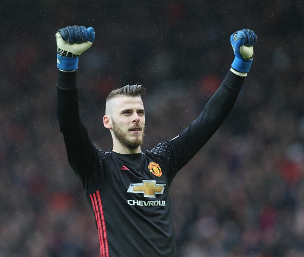 Cầu thủ MU đua nhau ăn mừng ảnh 9 Cau thu MU dua nhau an mung anh 9