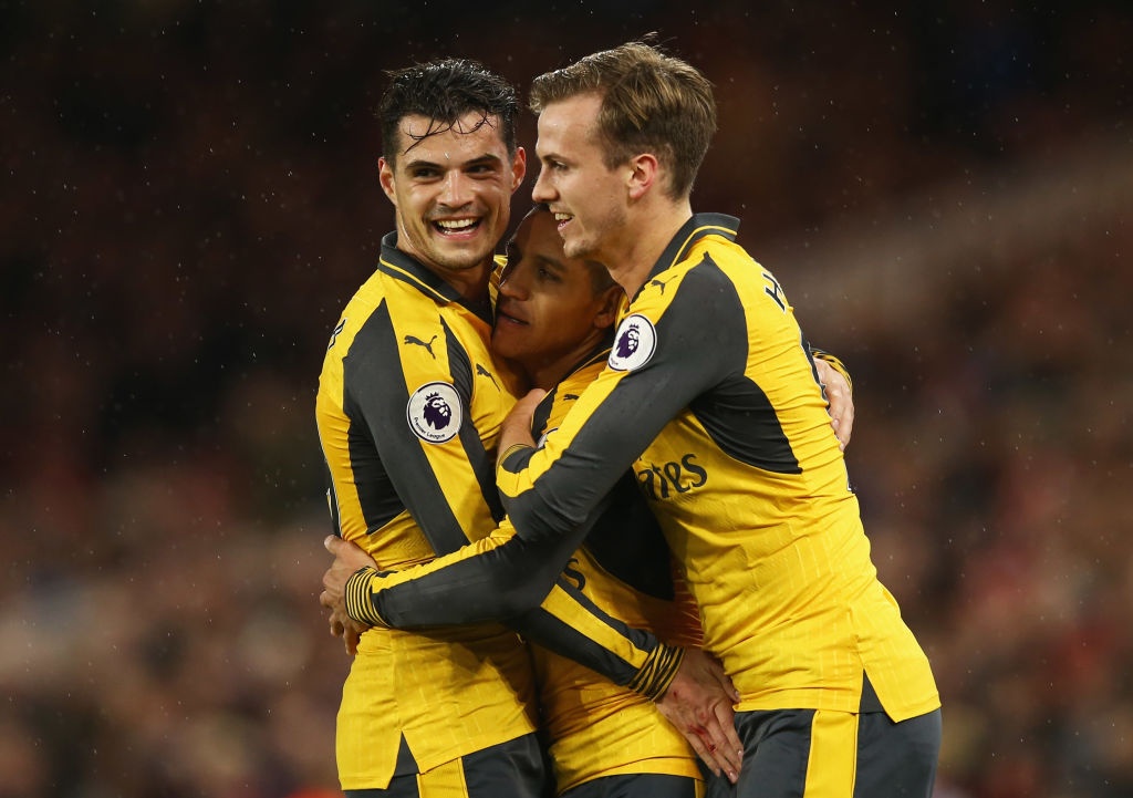 Sanchez va Oezil giup Arsenal thang 2-1 anh 5