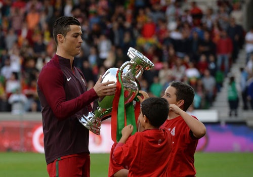 Nhung ky luc ban thang cua Cristiano Ronaldo hinh anh