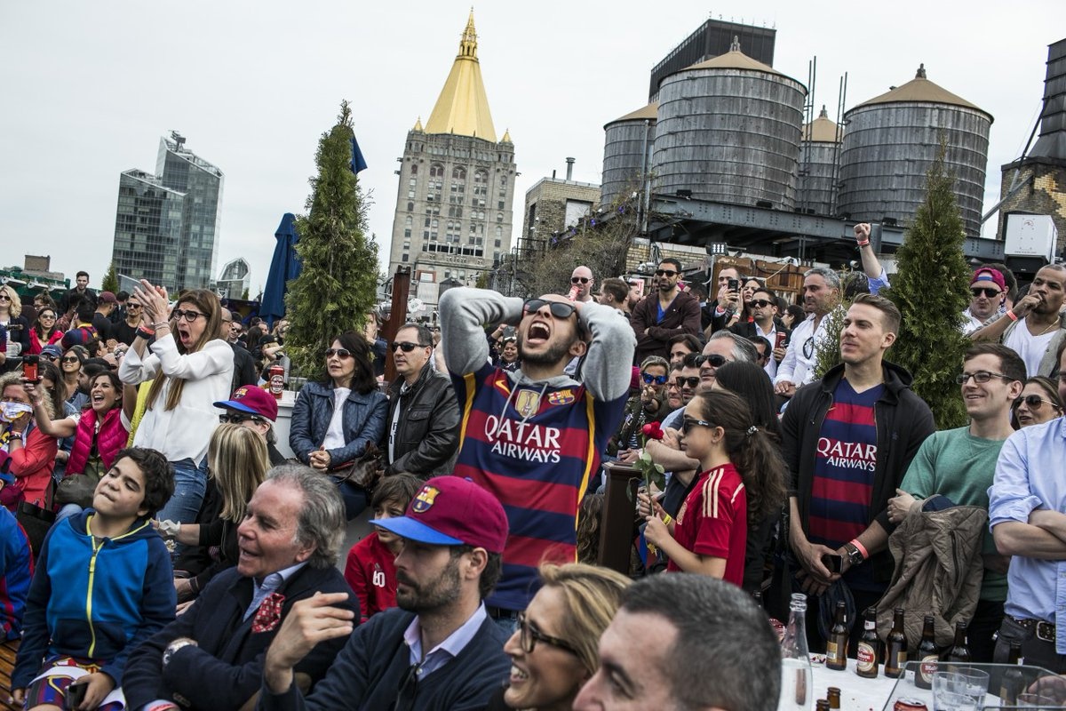 Fan Barca an mung phan khich anh 3