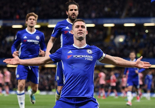 Chelsea vung vang ngoi dau sau tran thang Southampton 4-2 hinh anh