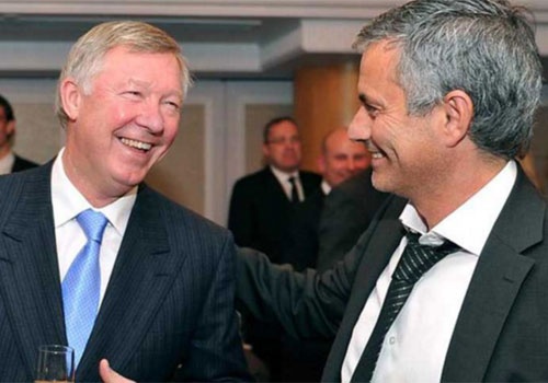 Mourinho san bang ky luc bat bai cua Sir Alex o MU hinh anh