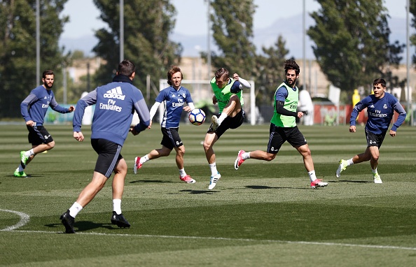 Real loai muc tieu cua MU anh 10