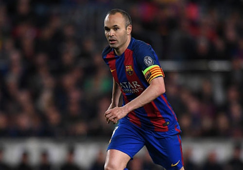 Barca doi dien nguy co mat Iniesta o derby Catalan hinh anh