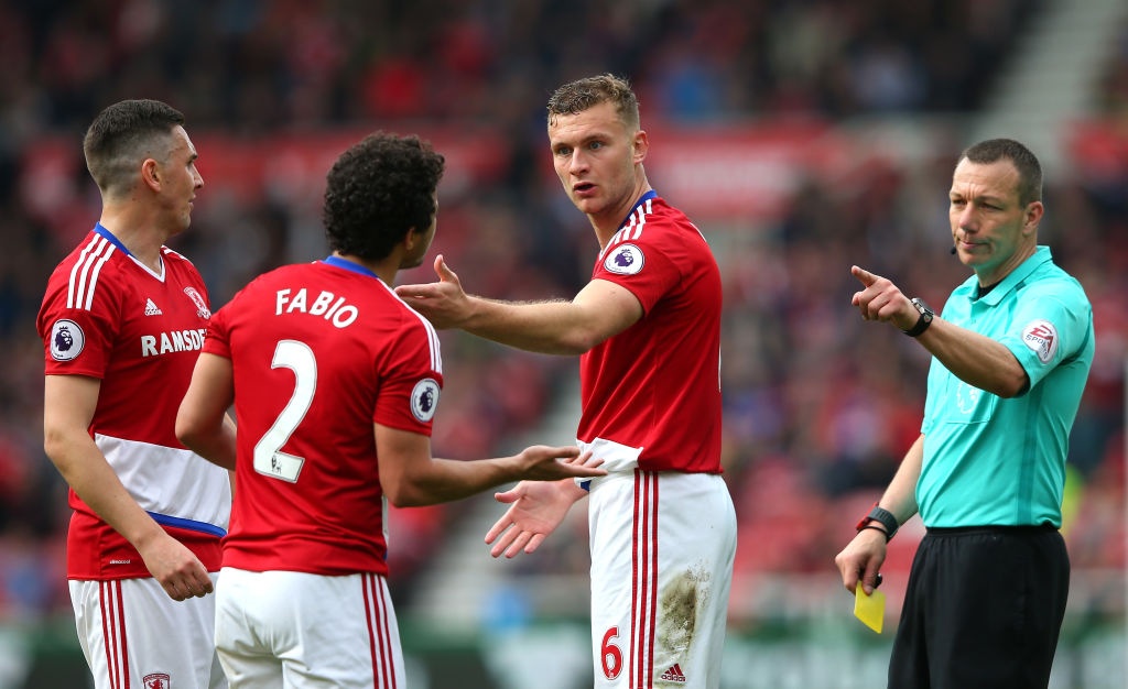 Man City thoat thua nho qua 11 m anh 6