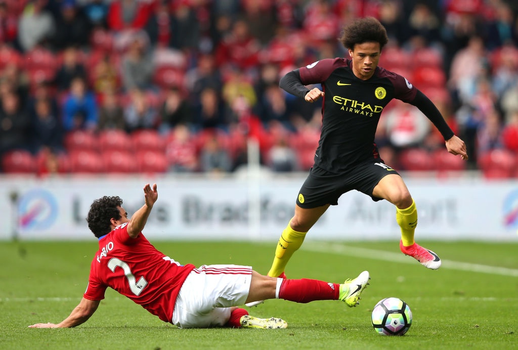 Man City thoat thua nho qua 11 m anh 4