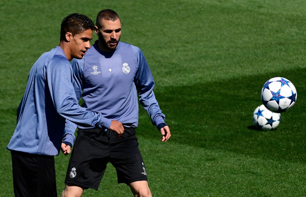 Ronaldo phan khich truoc tran doi dau Atletico anh 3