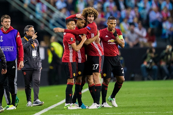 MU khoe chien thang o cup chau Au anh 4