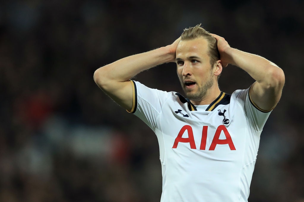 Tottenham hut hoi trong cuoc dua vo dich anh 8