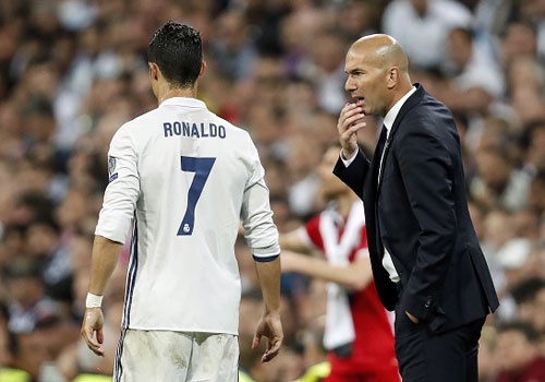 Real doi dien bat loi lon trong cuoc dua vo dich La Liga hinh anh