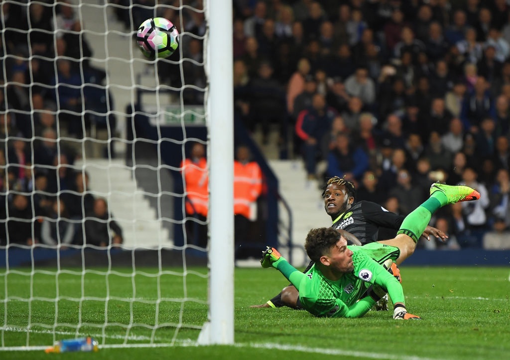 Chelsea chi kem MU o Premier League anh 5