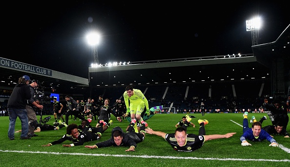 Cầu thủ Chelsea ăn mừng phấn khích ảnh 1 Cau thu Chelsea an mung phan khich anh 1