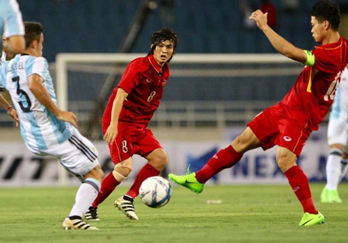 HLV Huu Thang: 'Toi cho doi Xuan Truong va Van Toan' hinh anh