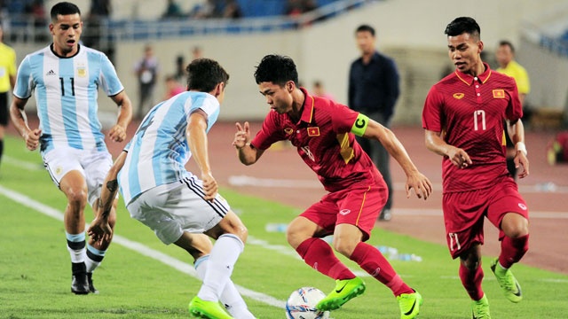 U22 Viet Nam vs U20 Argentina (0-5): That bai nang ne hinh anh