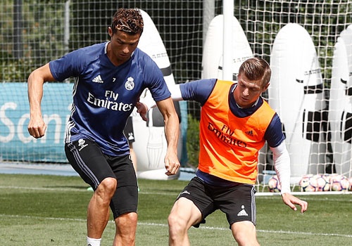 Real tap luyen san sang tro lai ngoi dau bang hinh anh