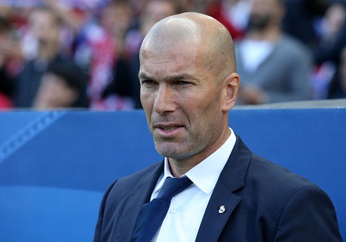 Real mat 3 tru cot o tran cham tay vao cup vo dich La Liga hinh anh