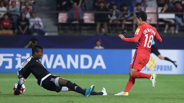 U20 Han Quoc vs U20 Guinea (3-0): Chu nha ra quan an tuong hinh anh