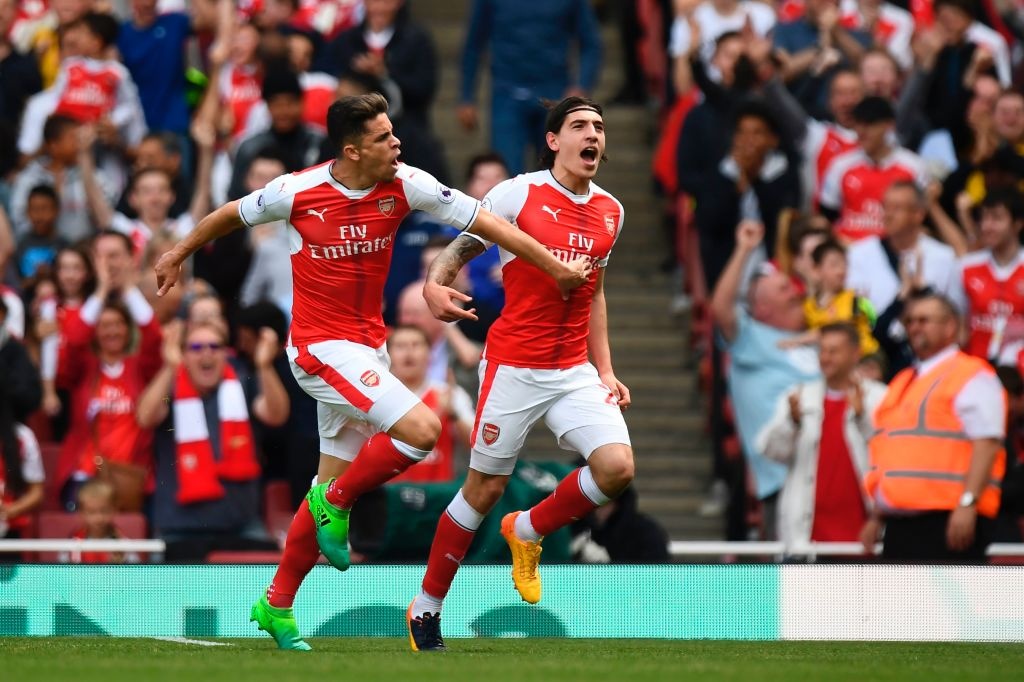 Arsenal lap ky luc khi mat top 4 anh 2