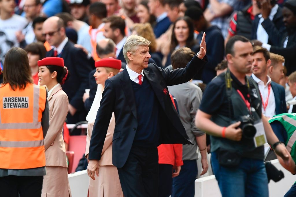 Arsenal lap ky luc khi mat top 4 anh 6