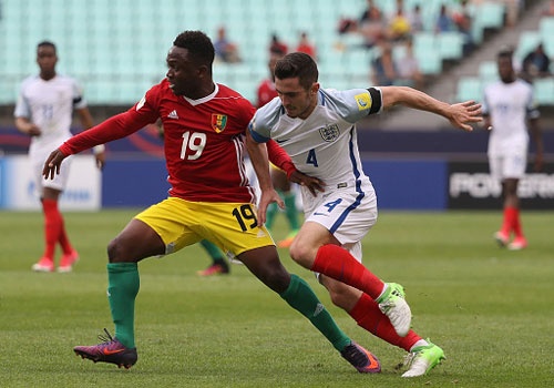 U20 Anh vs U20 Guinea (1-1): Pha sut xa ghi ban dep mat hinh anh