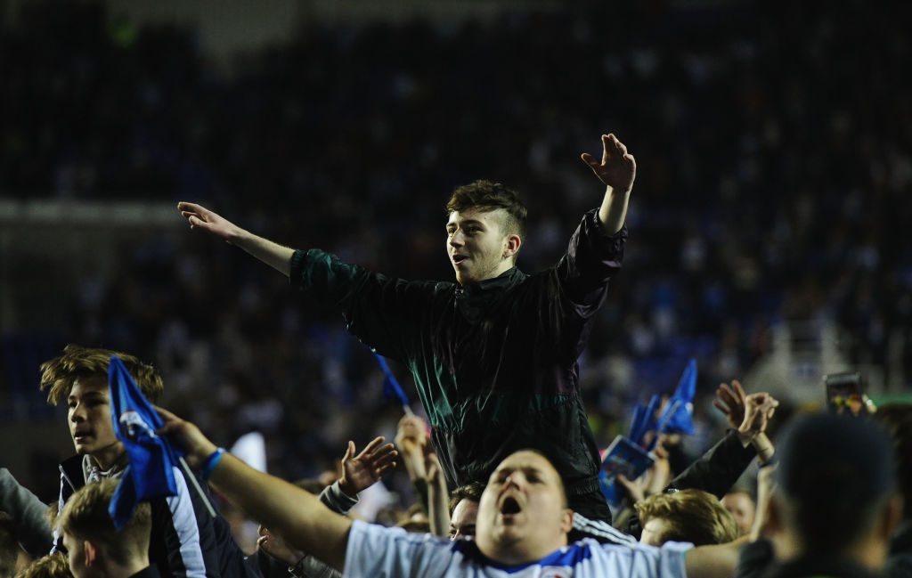 Tran dau dat nhat bong da mua nay anh 9