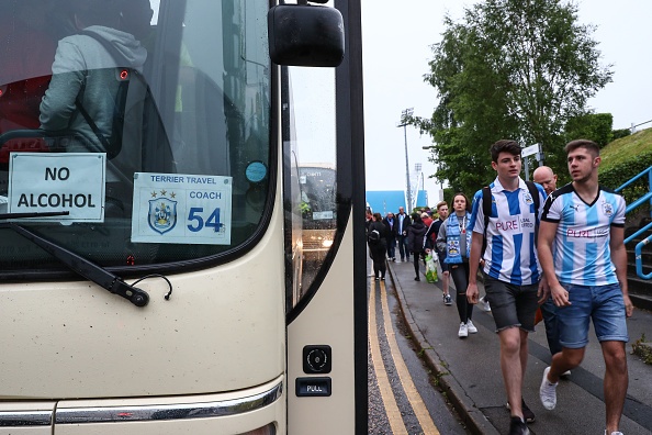 Tac duong truoc tran dau dat gia nhat anh 4