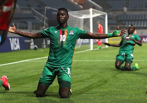 U20 Duc guc xuong san khi thua U20 Zambia 3-4, U20 Anh vao tu ket hinh anh