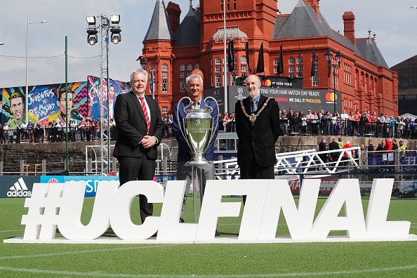 San to chuc chung ket Champions League anh 3