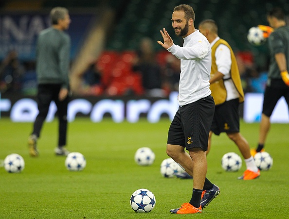 Buffon tu tin giup Juve lap ky luc anh 7