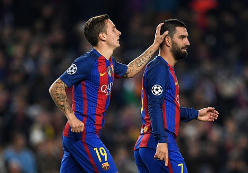 5 ngoi sao kho tru lai Barca he nay hinh anh