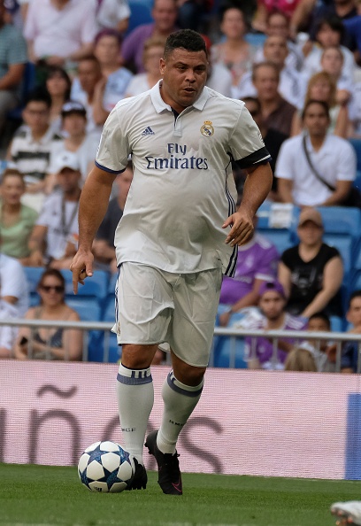 Ronaldo va Figo tai xuat anh 2