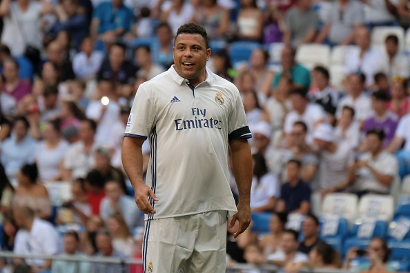 Ronaldo va Figo tai xuat anh 1