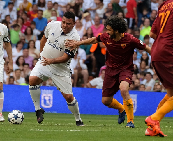 Ronaldo va Figo tai xuat anh 3