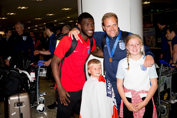 U20 Anh chiu su ho hung anh 5